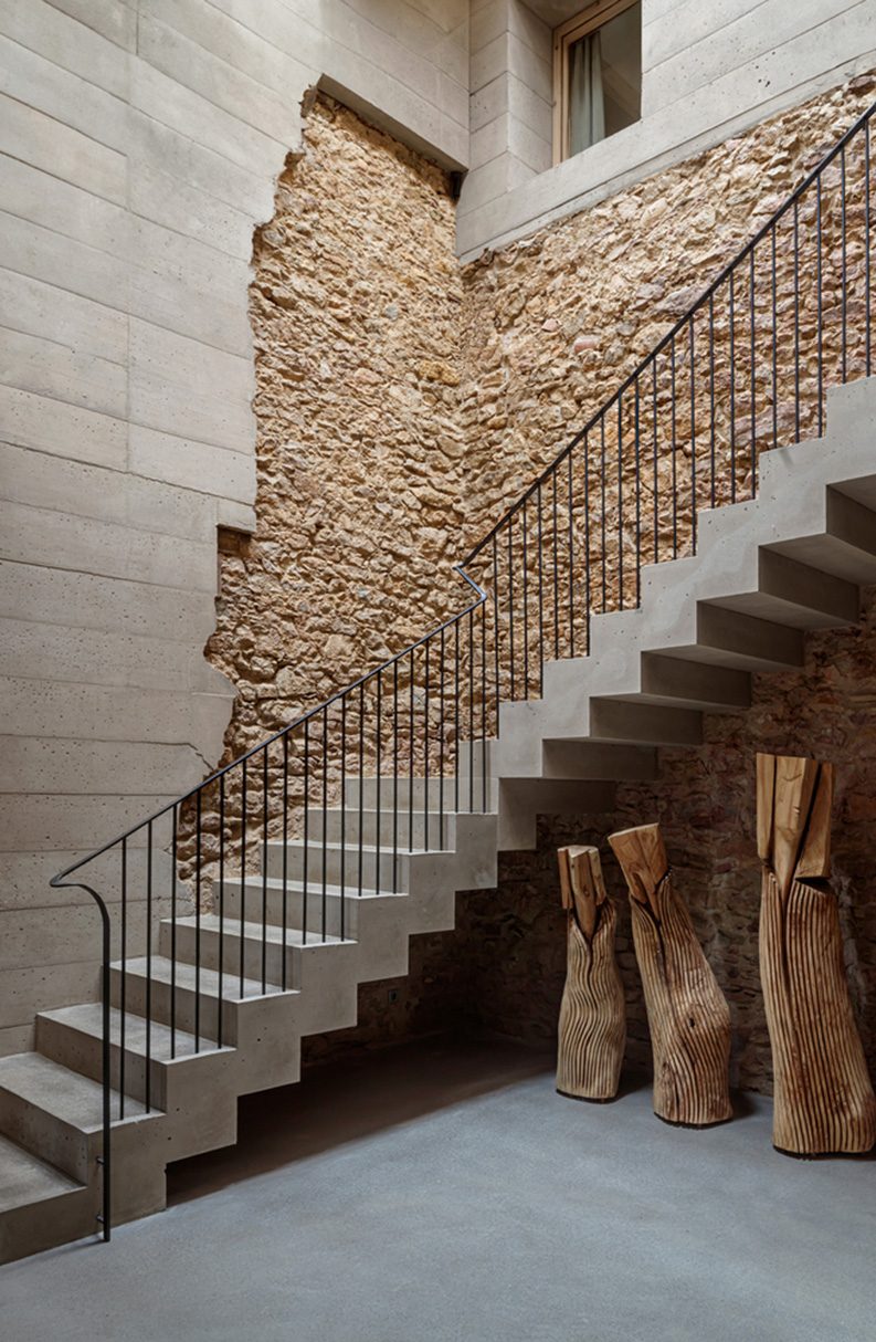 Casa 1627 by HARQUITECTES