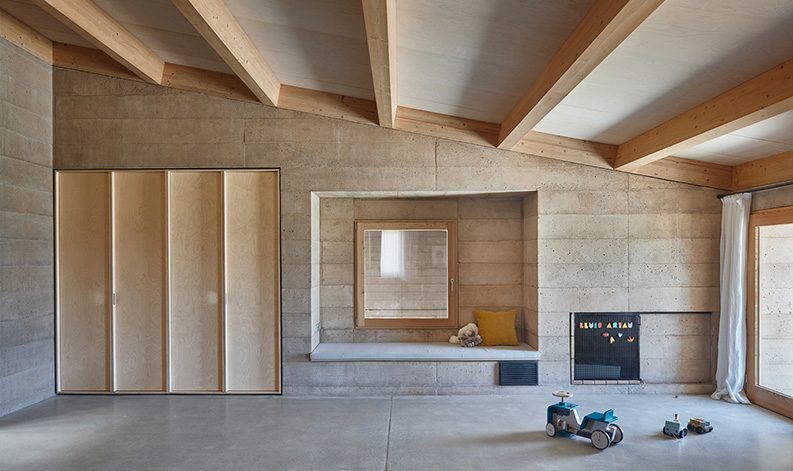 Casa 1627 by HARQUITECTES