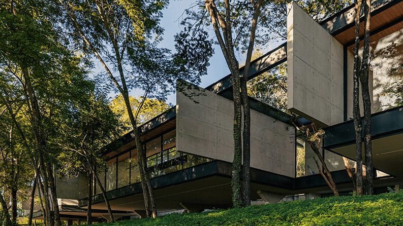 Casa Adentro by TETRO Arquitetura