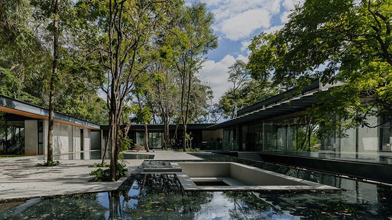 Casa Adentro by TETRO Arquitetura