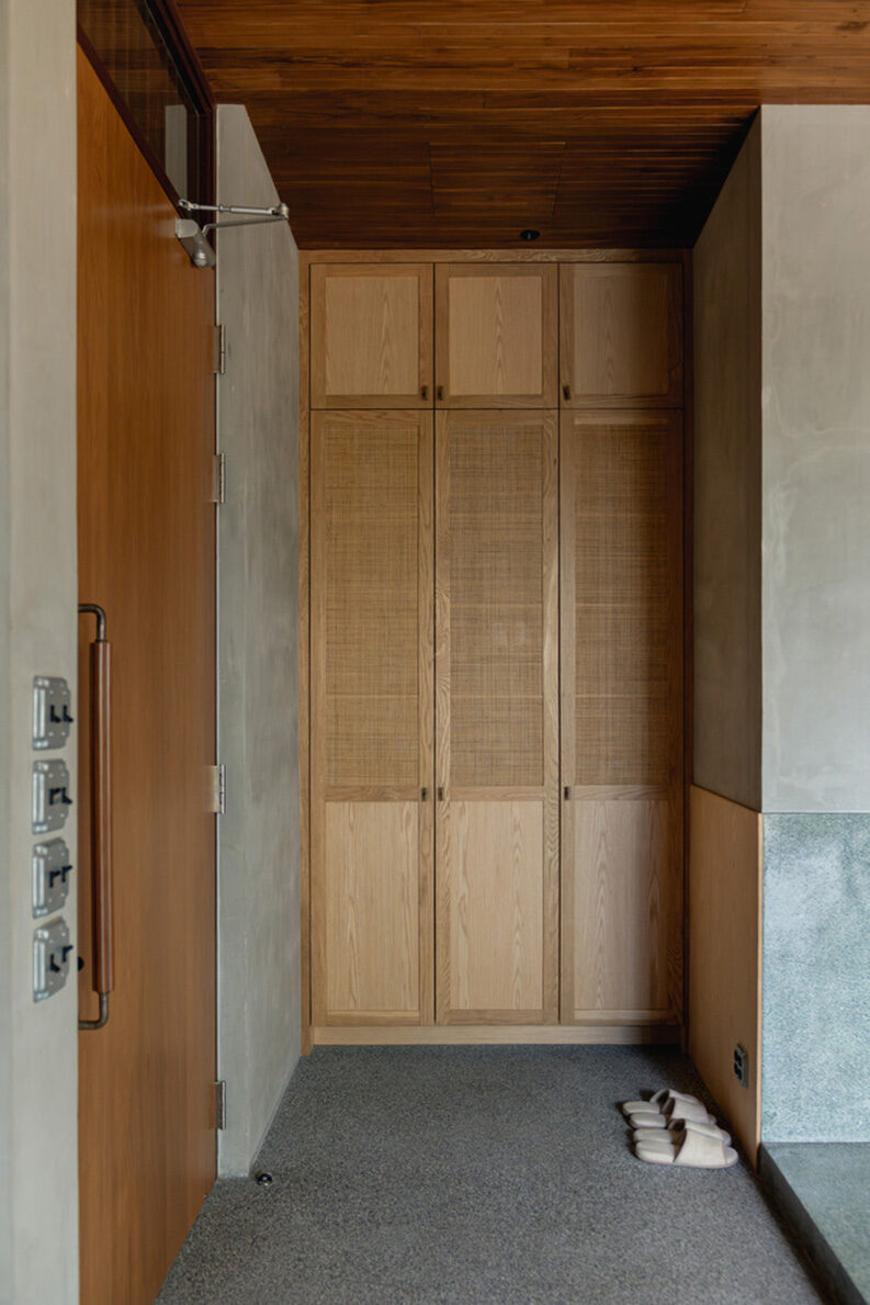 Casa H168 by Only Human