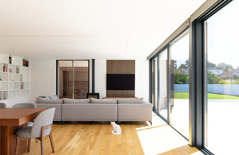 Casa Madalena by Atelier BIG Arquitetos
