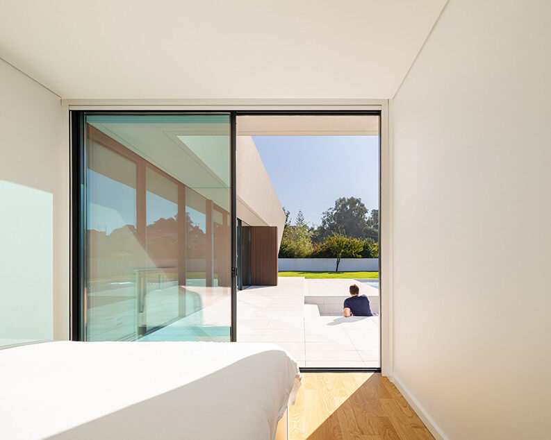 Casa Madalena by Atelier BIG Arquitetos