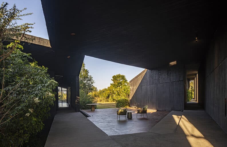 Casa Mavra by TAC Taller Alberto Calleja