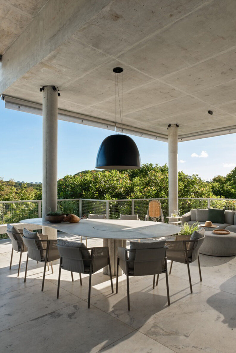 Casa Mogno by RB Arquitetura