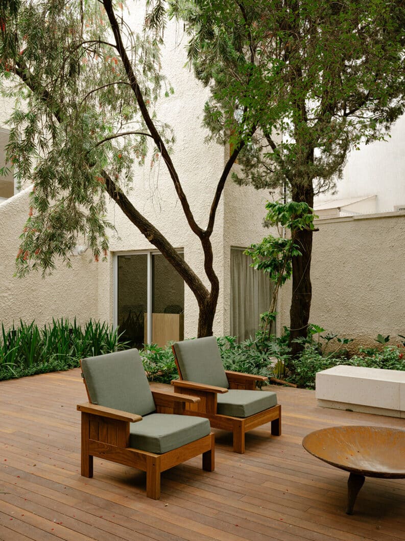 Casa Ortiz by Meireles + Pavan Arquitetura