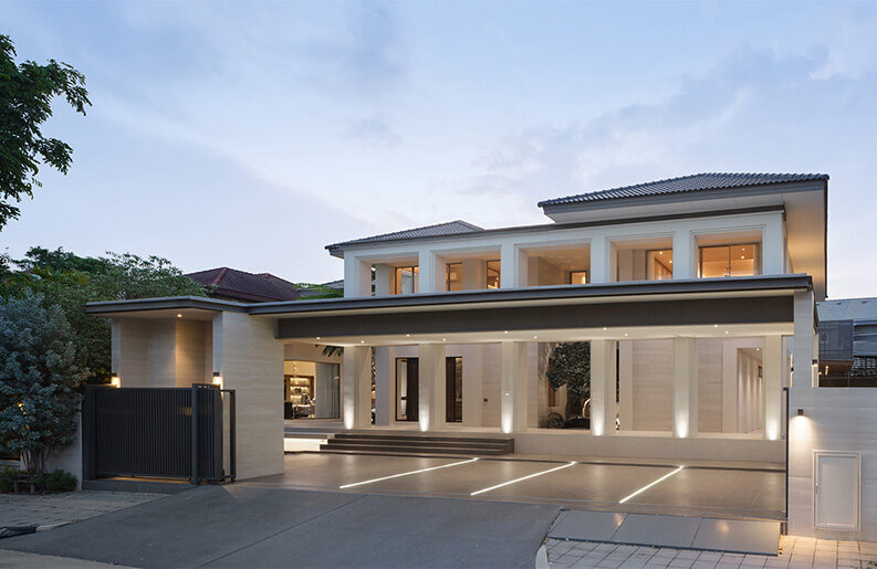 Casa Prukpirom by S+S Architects