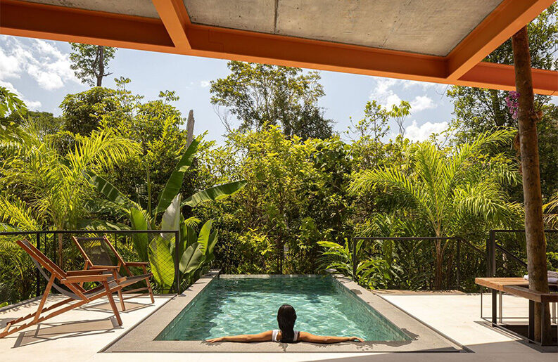 Casa Pupunha by Hana Eto Gall Paisagismo, Laurent Troost Architectures