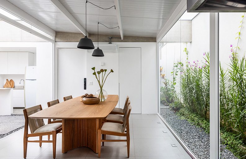 Casa Yano by Peninsula Arquitetura, Sanpo Arquitetura