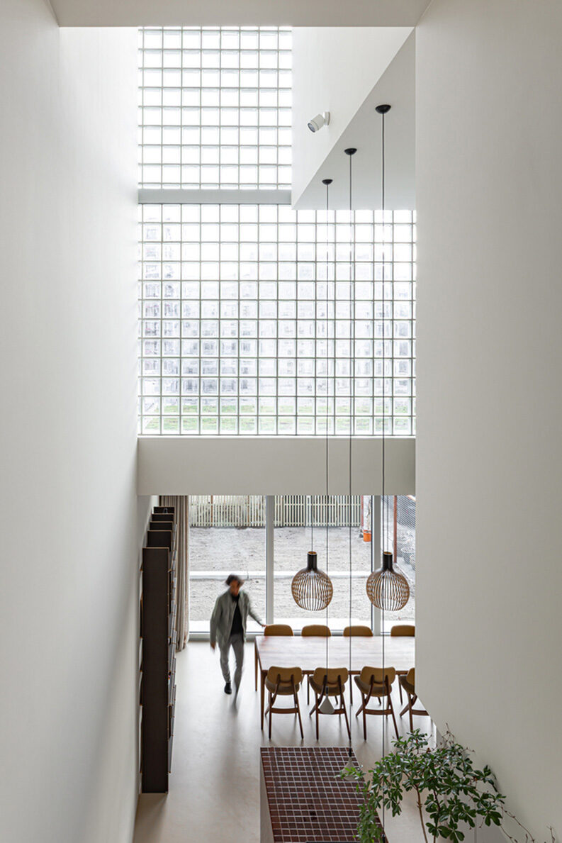 Casa de Luz by Studioninedots