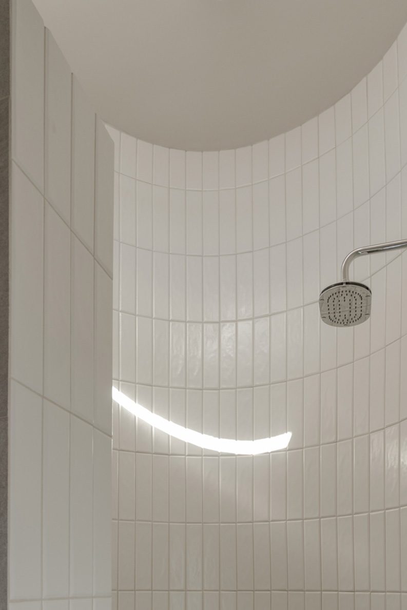 Casa dieciocho by Pereda Han Estudio