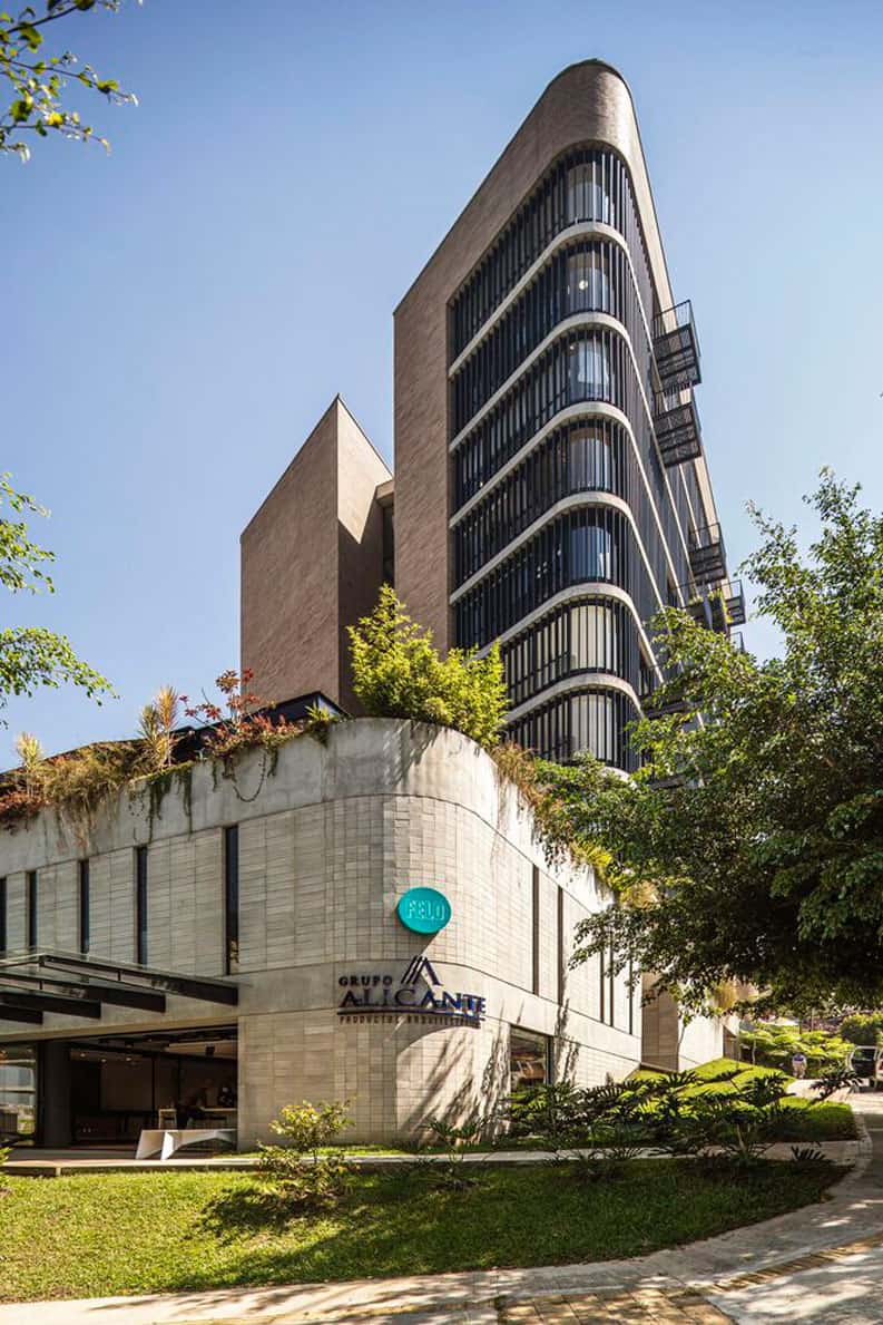 Edificio C13