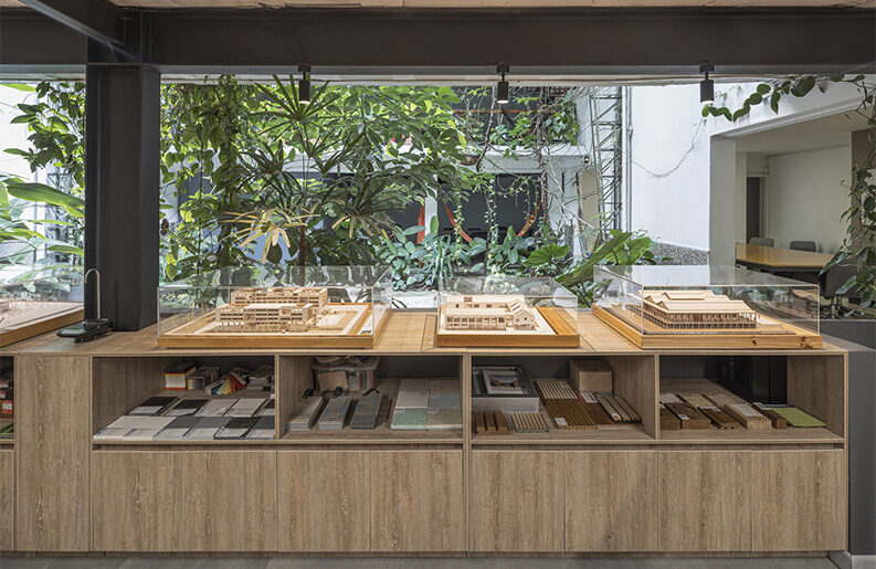 Oficina 101 Casa Andina by Caliza Arquitectura
