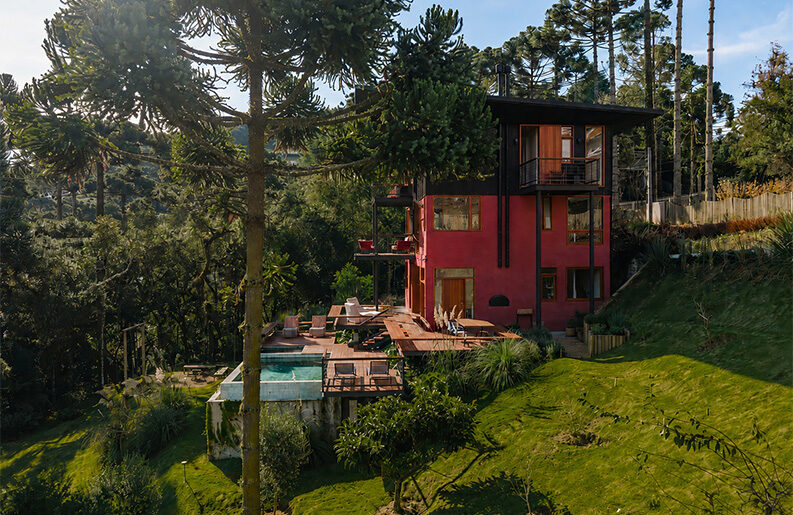 Residencia en Campos do Jordão by Gil Mello Arquitetura