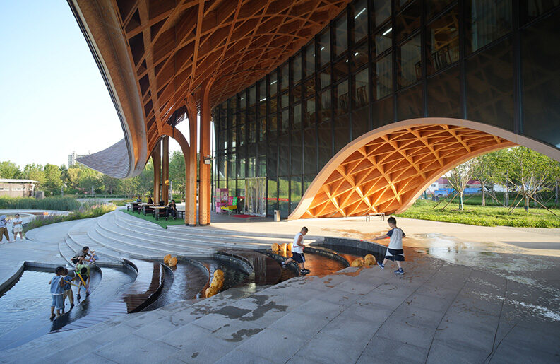 Restaurante Lakeside by THAD SUP Atelier